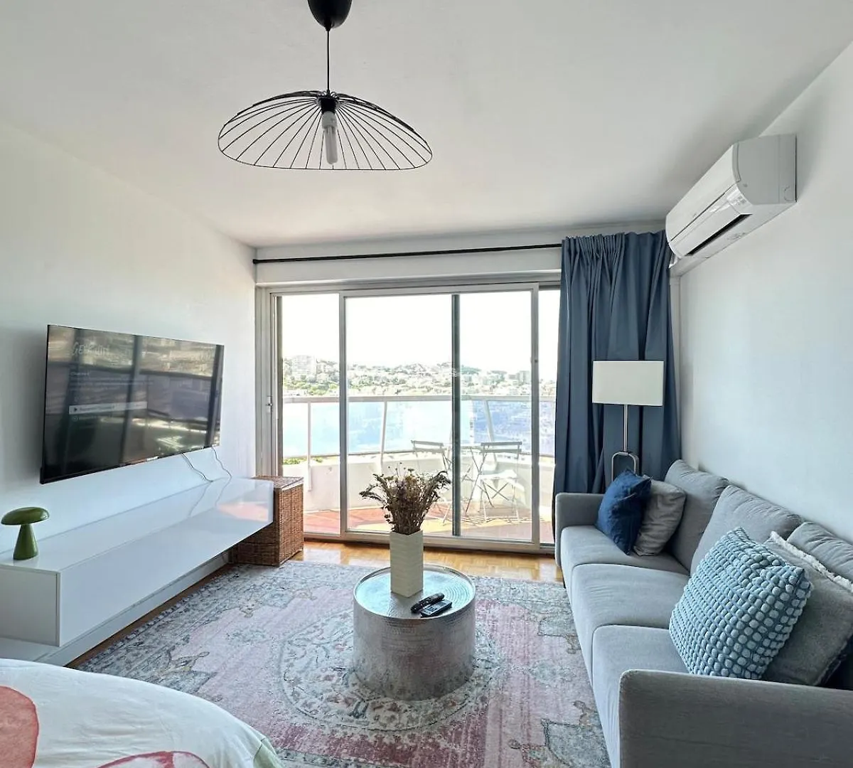 New Apartment With Panoramic View Marseille